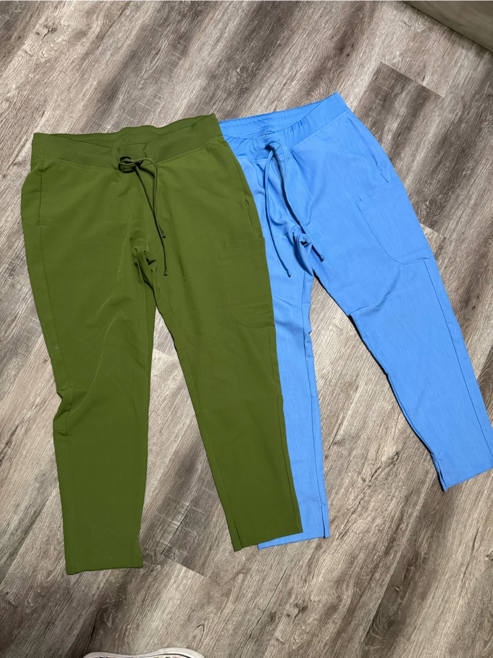 Mandala Scrubs slim straight medium petite pants in Blue and Olive Green